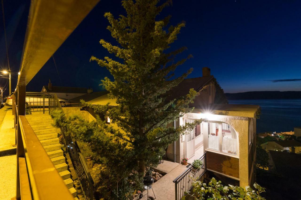 Lea Apartment *